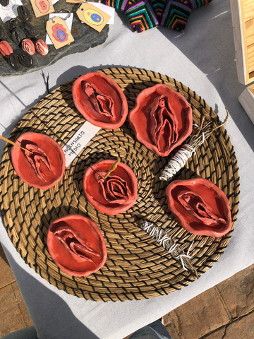 Incensario Vulva de Arcilla